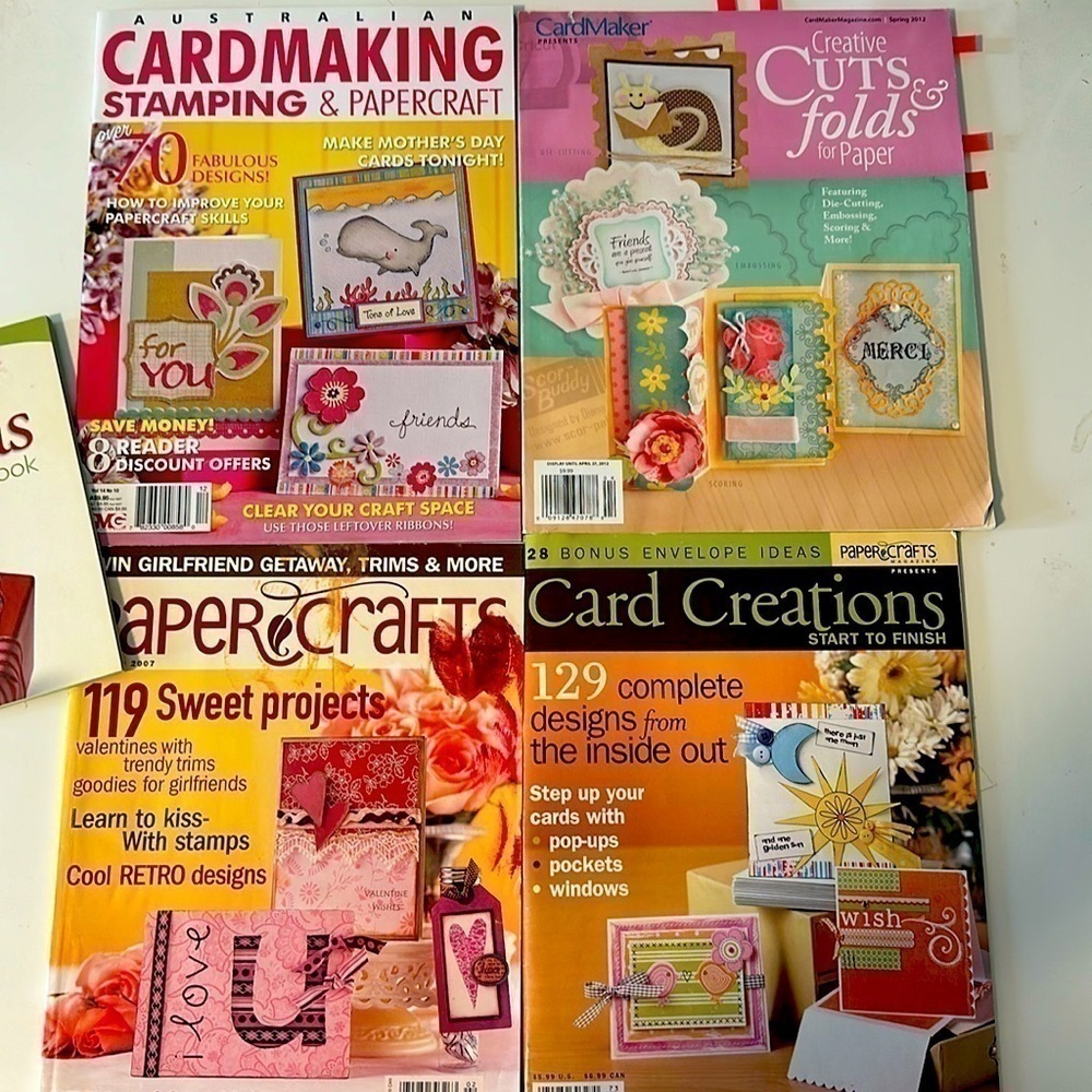 EUC- 4 issues of assorted card making,  papercraft, stamping magazines